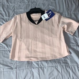 Light pink REEBOK tshirt